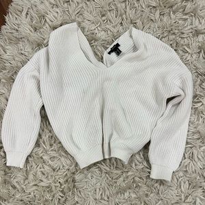 forever 21 sweater back it out (never worn)